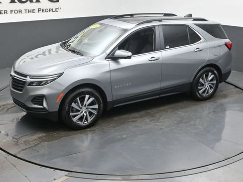 Used 2024 Chevrolet Equinox LT AWD/4WD image 44