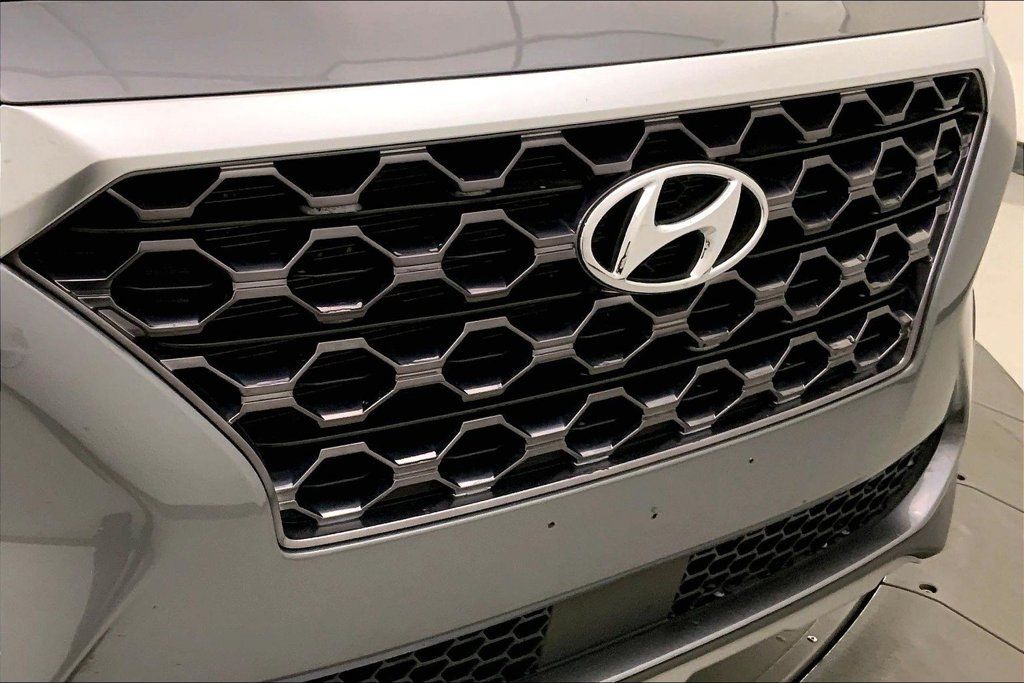 Used 2019 Hyundai Santa Fe Limited FWD image 29