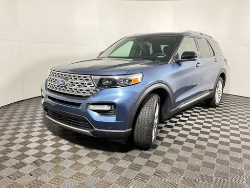 Used 2020 Ford Explorer Limited w/ Class III Trailer Tow Package image 9