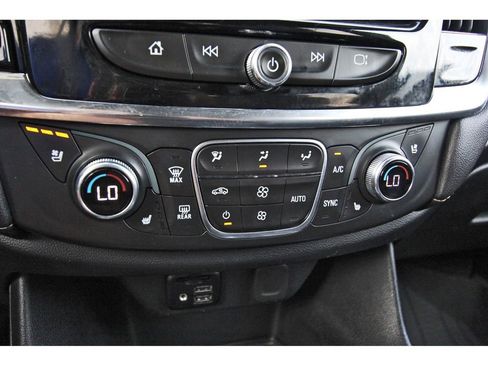 Used 2023 Chevrolet Traverse Premier w/ Redline Edition image 25