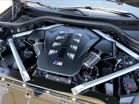 Used 2025 BMW X5 M60i AWD/4WD image 24