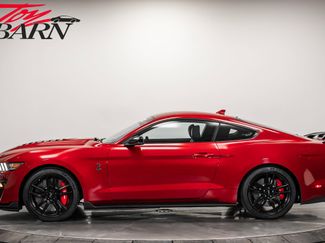 Used 2021 Ford Mustang Shelby GT500 w/ Technology Package video 2