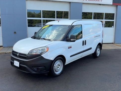 Used 2017 RAM ProMaster City Tradesman FWD image 2