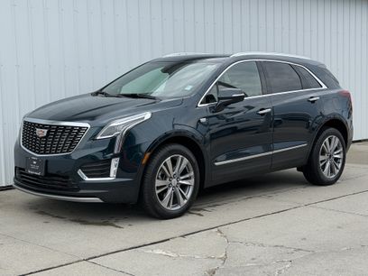 Certified 2025 Cadillac XT5 Premium Luxury