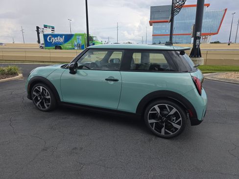 New 2026 MINI Cooper S image 5