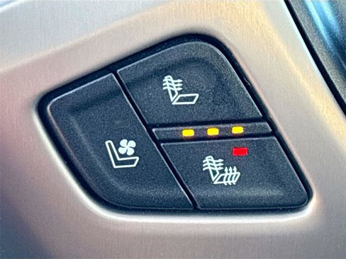 Used 2018 GMC Sierra 1500 Denali w/ Denali Ultimate Package image 25