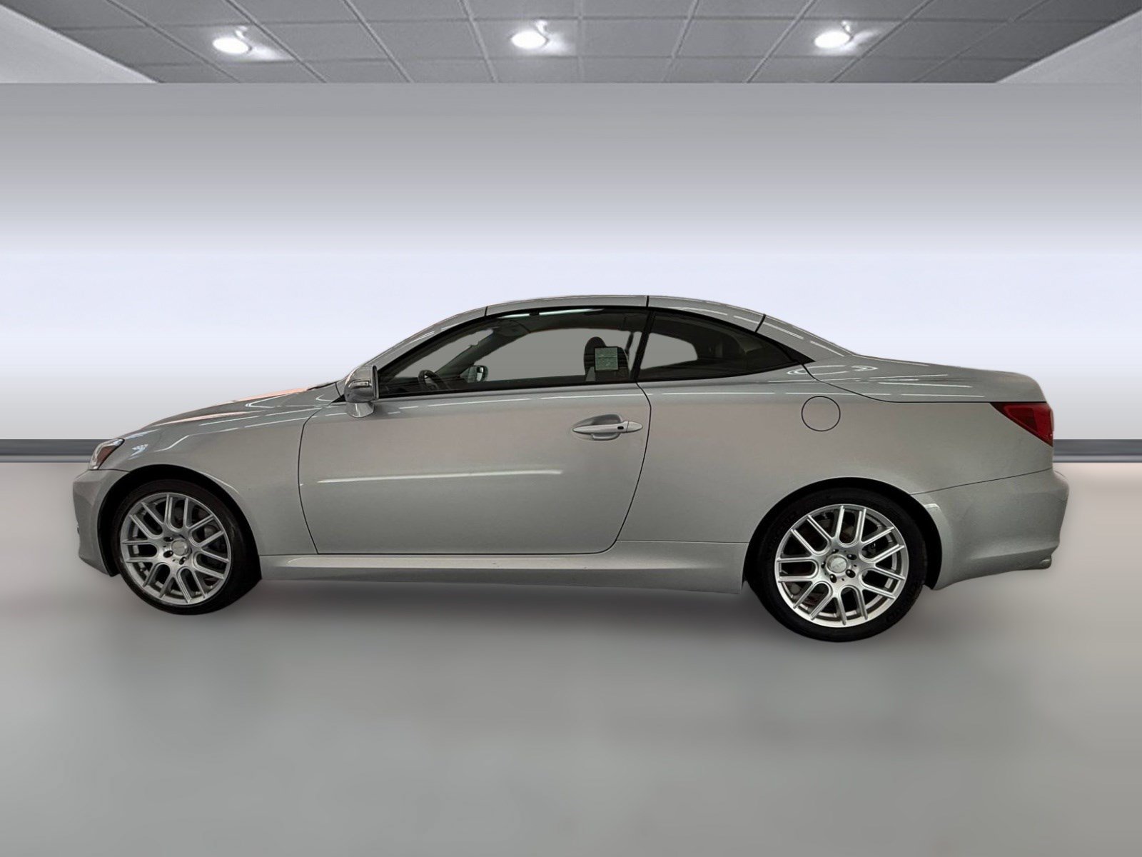Used 2012 Lexus IS 350C RWD image 2
