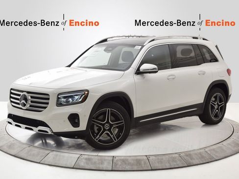New 2026 Mercedes-Benz GLB 250 image 1