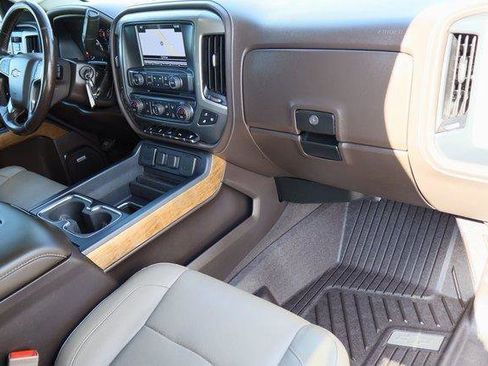 Used 2019 Chevrolet Silverado 2500 LTZ w/ Duramax Plus Package image 27