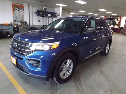Certified 2023 Ford Explorer XLT w/ Class IV Trailer Tow Package