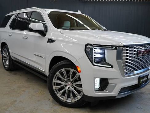 Used 2024 GMC Yukon Denali w/ Max Trailering Package AWD/4WD image 3