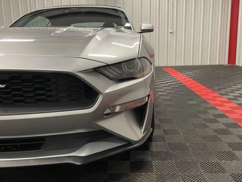 Used 2021 Ford Mustang Premium image 13