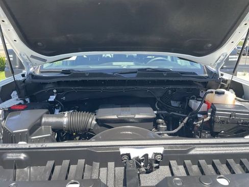 Used 2025 Chevrolet Silverado 2500 Custom AWD/4WD image 29