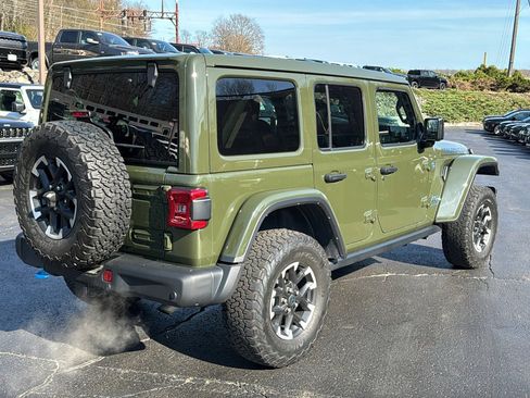 Certified 2024 Jeep Wrangler Unlimited Rubicon 4xe AWD/4WD image 7