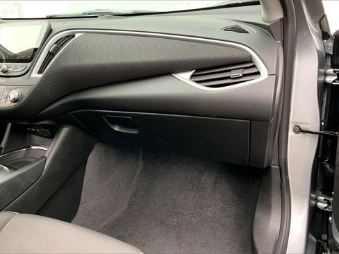 Used 2024 Chevrolet Malibu LT image 16