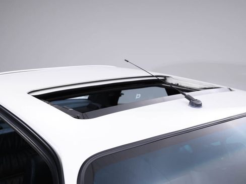 Used 1988 BMW M3 Coupe image 38