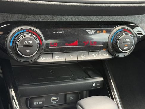 Used 2023 Kia Forte GT-Line w/ GT-Line Premium Package FWD image 20