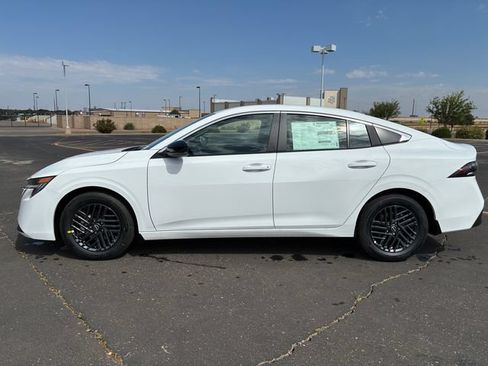 New 2026 Nissan Sentra SV w/ SV Convenience Package FWD image 3