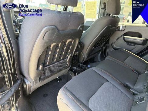 Used 2023 Jeep Gladiator Mojave w/ LED Lighting Group AWD/4WD image 12