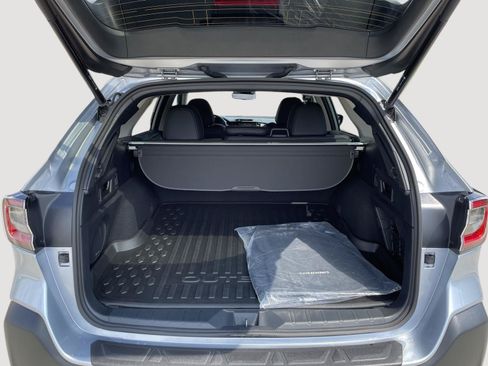 Used 2024 Subaru Outback Touring AWD/4WD image 8