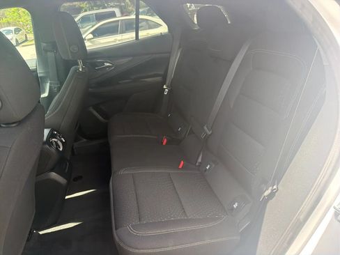 Used 2025 Chevrolet Blazer EV LT AWD/4WD image 16