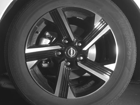 Used 2025 Nissan Sentra SV image 12