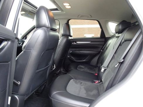 Used 2018 MAZDA CX-5 Touring w/ Preferred Equipment Package image 18