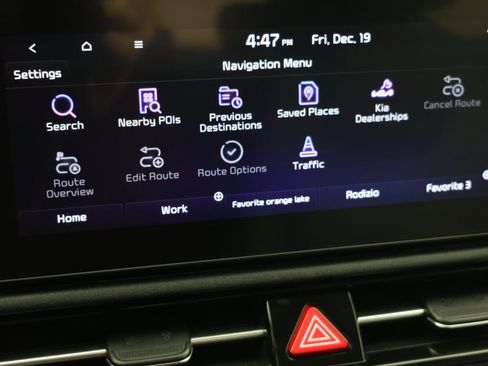 Used 2024 Kia Niro EX image 51