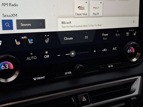 Used 2023 Lexus RX 350 Premium Plus w/ Accessory Package AWD/4WD image 17