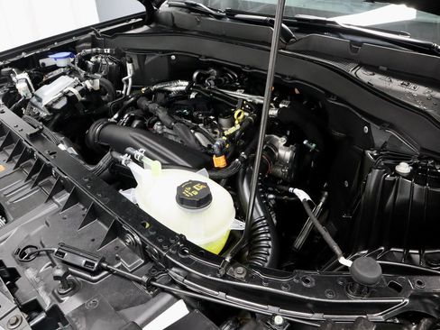 Certified 2025 Ford Explorer Active image 16