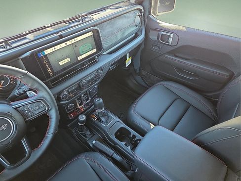 New 2026 Jeep Wrangler Unlimited Rubicon 392 image 12