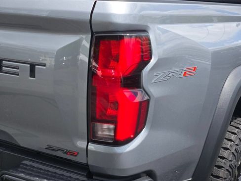 Certified 2024 Chevrolet Colorado ZR2 w/ ZR2 Convenience Package III AWD/4WD image 5