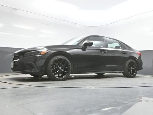Used 2023 Honda Civic Sport image 35