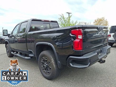 Used 2022 Chevrolet Silverado 2500 LTZ w/ LTZ Plus Package AWD/4WD image 4
