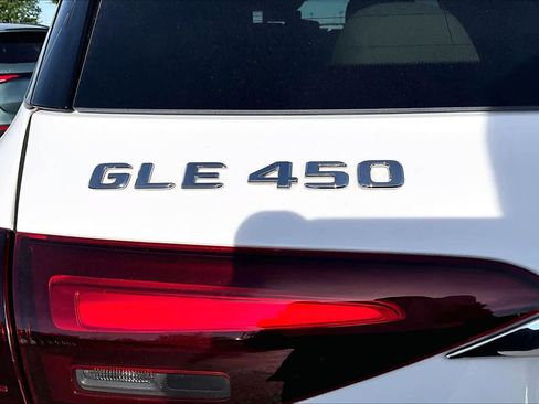 Certified 2025 Mercedes-Benz GLE 450 GLE 450 image 31