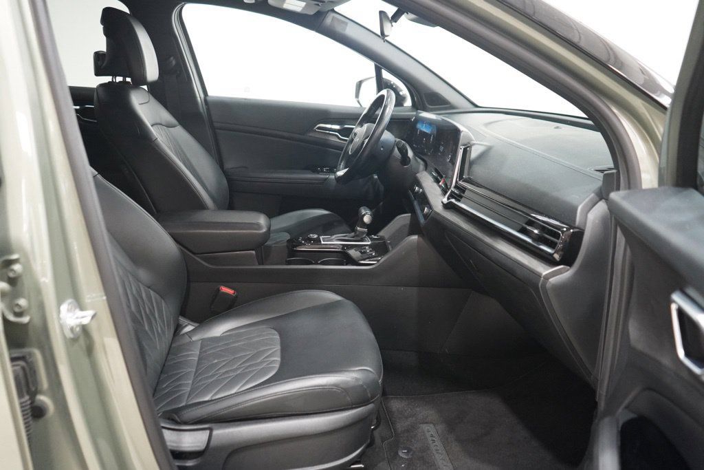 Used 2023 Kia Sportage X-Pro AWD/4WD image 40