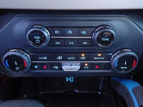 Certified 2022 Ford Bronco Wildtrak AWD/4WD image 19