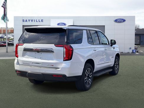 Used 2023 GMC Yukon AT4 AWD/4WD image 5