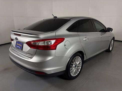 Used 2013 Ford Focus Titanium image 8