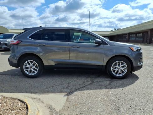 Used 2023 Ford Edge SEL w/ Convenience Package AWD/4WD image 6