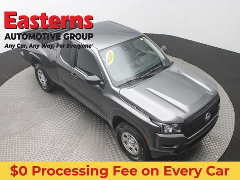 Used 2022 Nissan Frontier S RWD image 3