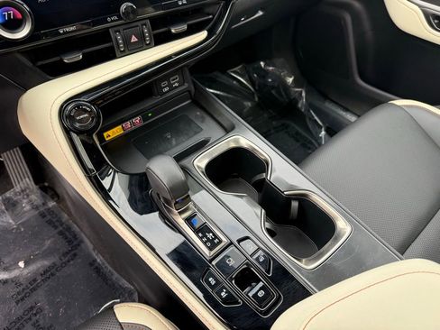 Used 2022 Lexus NX 350 350 Premium image 13