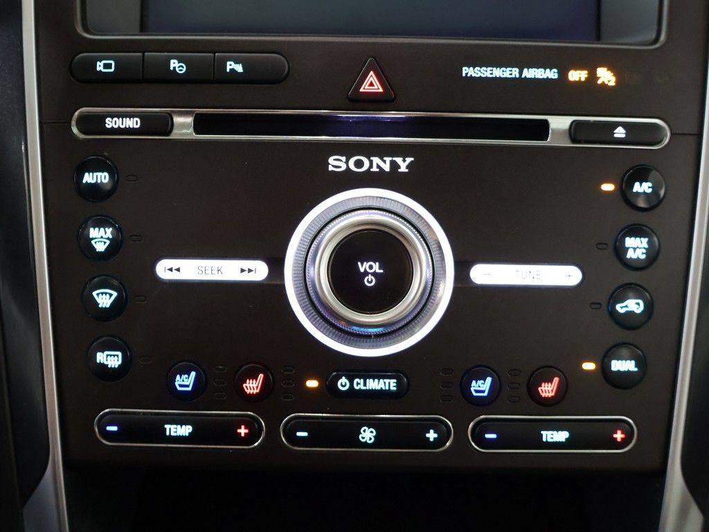 Used 2018 Ford Explorer Platinum AWD/4WD image 58