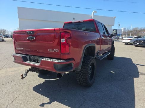 Used 2023 Chevrolet Silverado 2500 High Country image 5