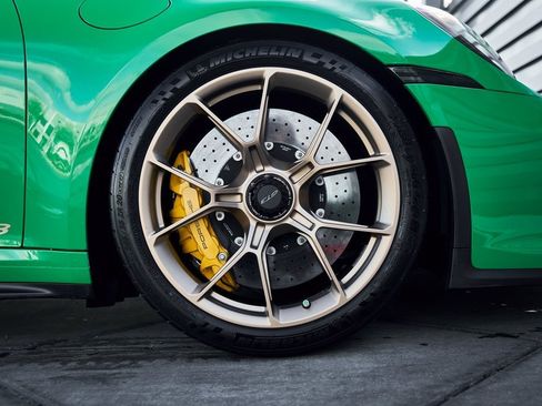 Used 2023 Porsche 911 GT3 image 23