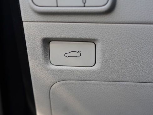 Used 2022 Kia K5 LXS image 18