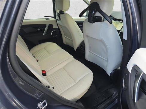 New 2025 Land Rover Discovery Sport S image 11