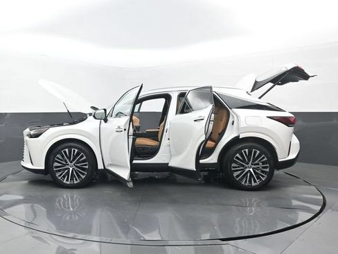 Used 2023 Lexus RX 350 Premium Plus w/ Cold Area Package FWD image 32