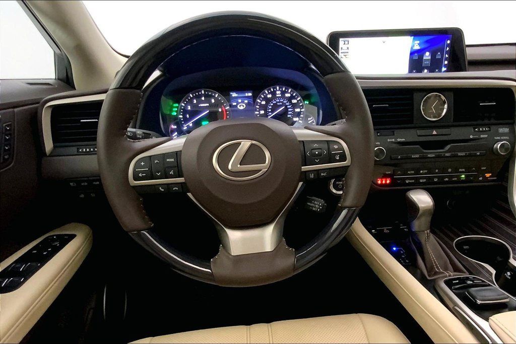 Used 2019 Lexus RX 450h AWD w/ Luxury Package image 4