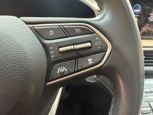 Used 2023 Hyundai Santa Fe SEL Premium AWD/4WD image 17